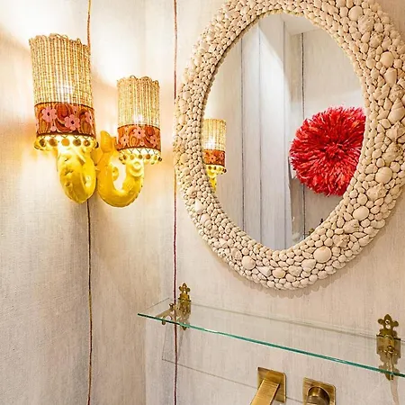 Апартаменты 170m Air Conditioned Decor