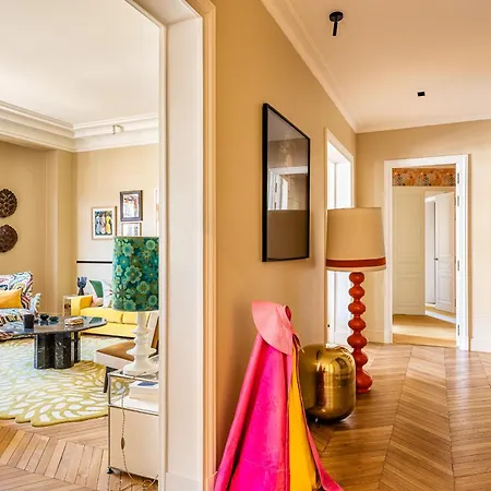 170m Air Conditioned Decor Appartement