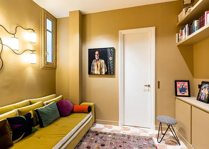 170m Air Conditioned Decor Appartement